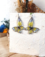 Mariposa florecida.